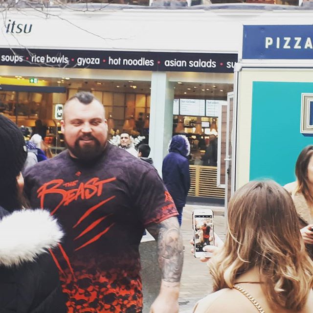 Just seen #thebeast in Leeds city centre.  Was too nervous to ask for a picture with him @eddiehallwsm #strongman #leeds